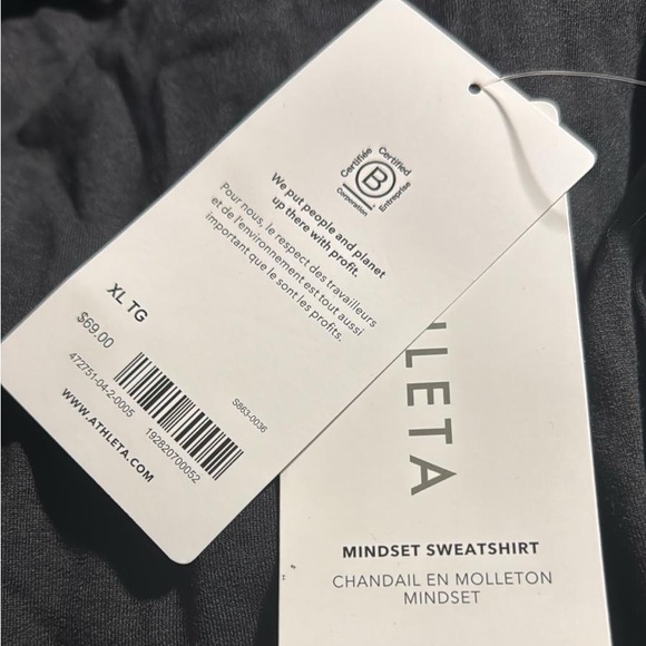 Athleta Mindset Sweatshirt // Black - Picture 6 of 6